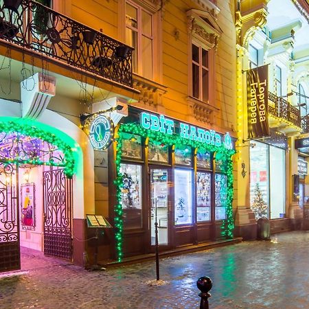 Apartment On Svobody Avenue 25 Lviv Exterior foto